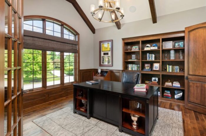 The Essential Guide to Building a Home Office Tech Setup